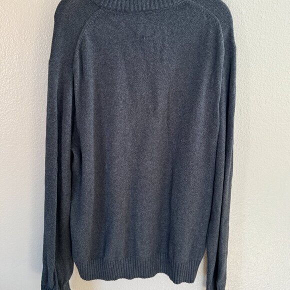St. John's Bay Gray Long Sleeve Sweater Size X-Large - Picture 6 of 6